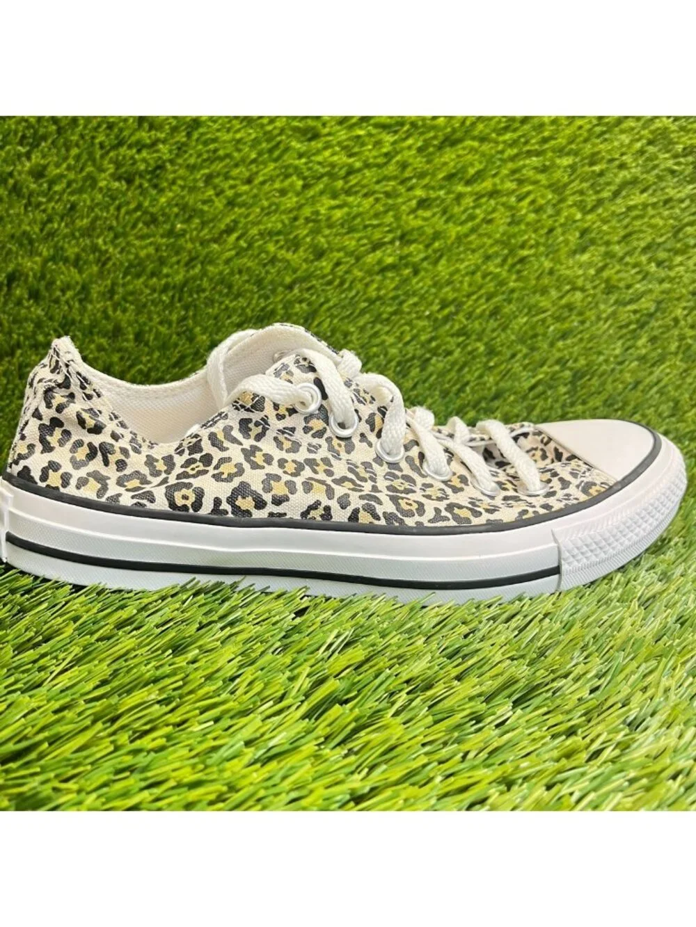 Converse Chuck Taylor All Star Leopard Womens Size 7 Athletic Shoes Sneakers